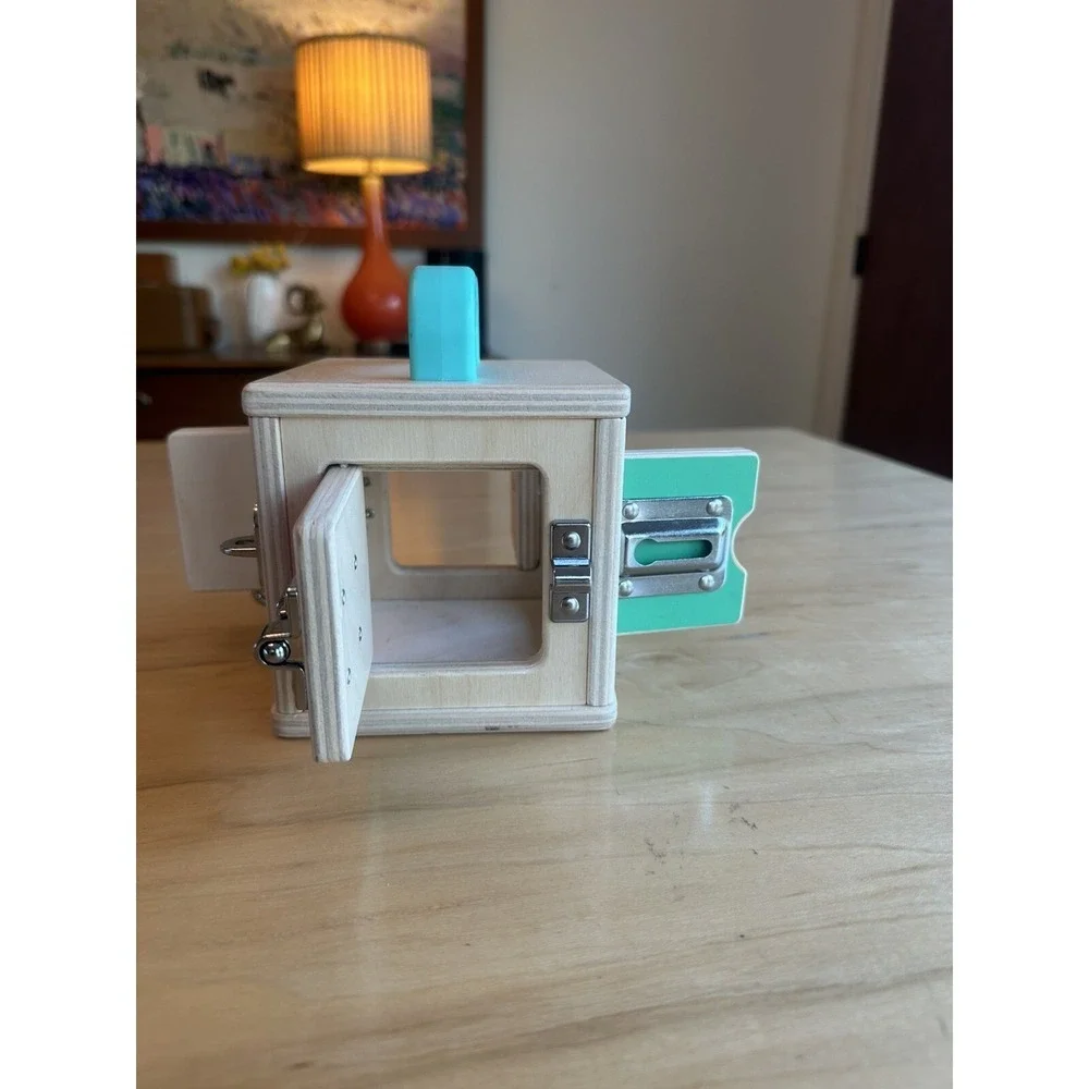 Lovevery The Lockbox Toy (